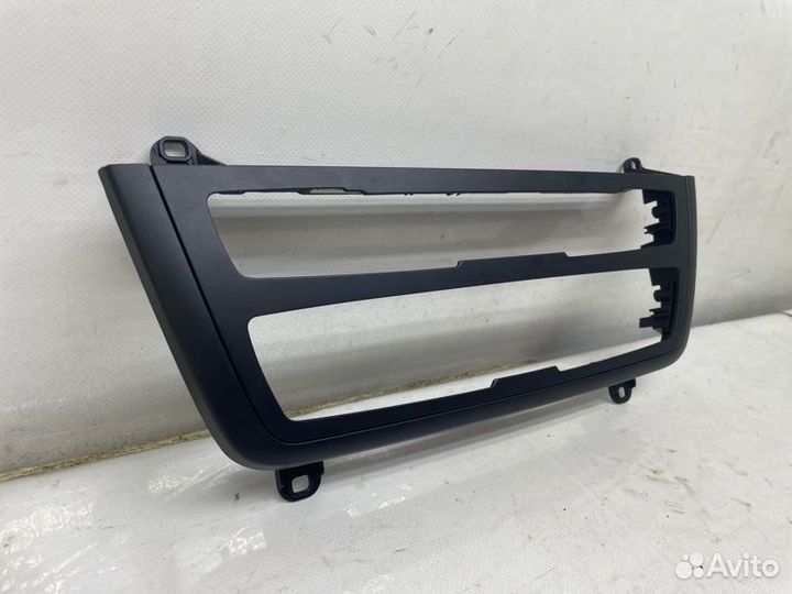 Рамка магнитолы Bmw 3-Series F30 2.0 2012