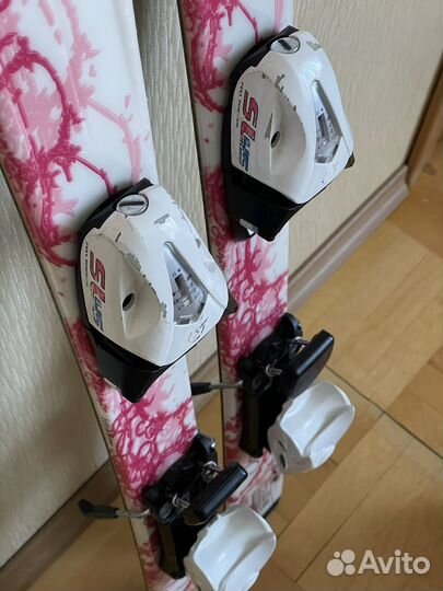 Горные лыжи детские, комплект с ботинками и шлемом