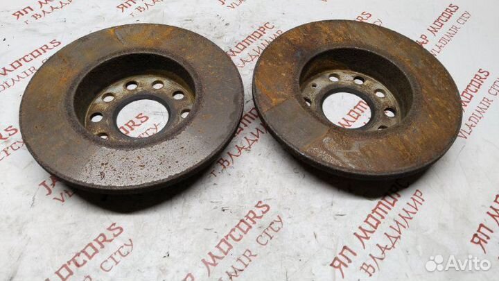 Диск тормозной задний Volkswagen Golf 6 универсал