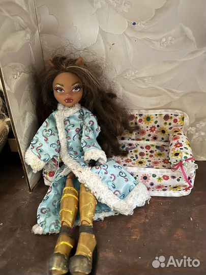 Кукольный дом для барби трехэтажный с мебелью