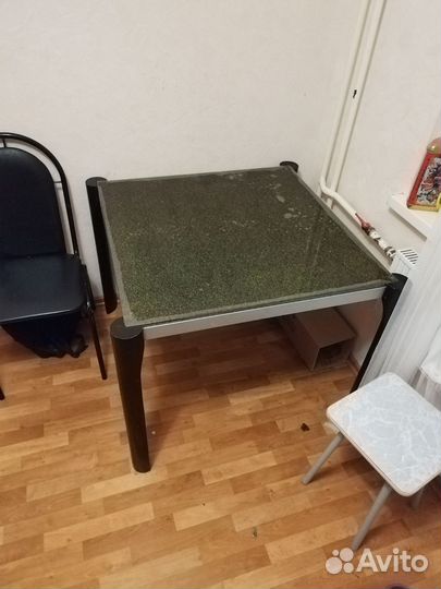 Кухонный стол бу