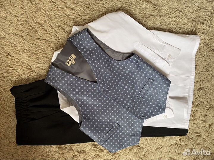 Костюм тройка для мальчика 104