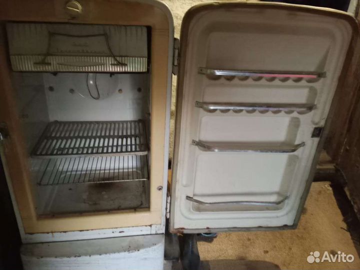Холодильник мир СССР