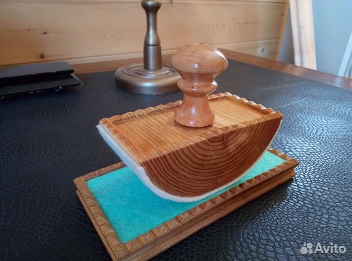 Пресс папье с подставкой