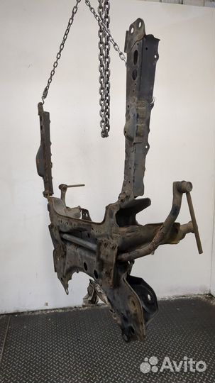 Балка подвески передняя Toyota Verso