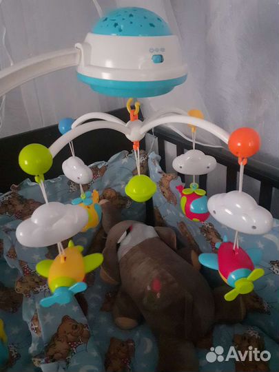 Мобиль в кроватку музыкальный