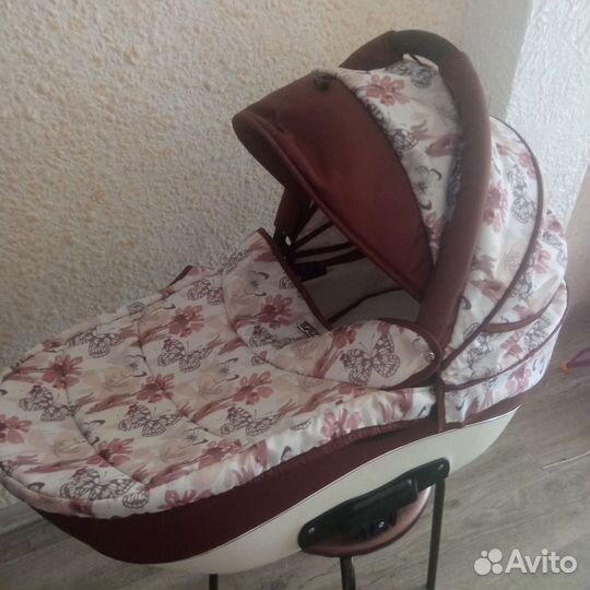 Продам люльку от коляски