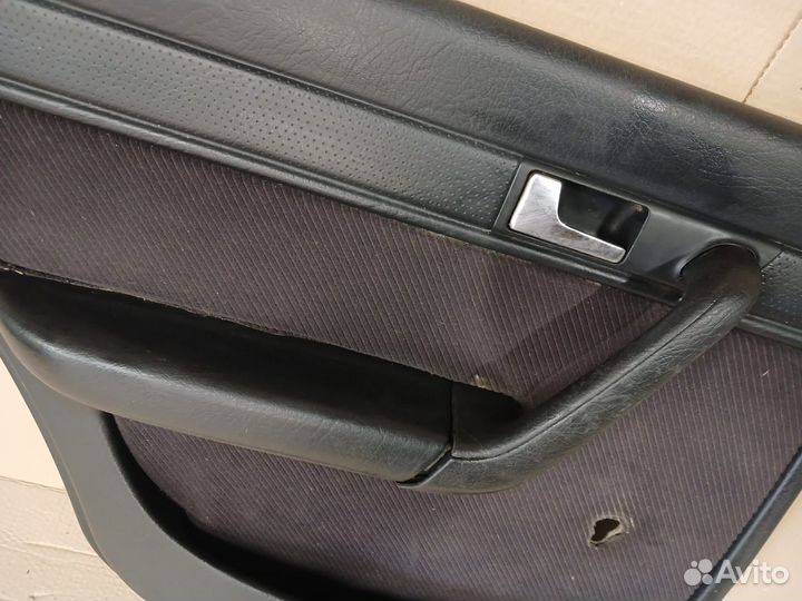 Обшивка задней левой двери Audi 100 c4