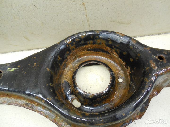 Рычаг задний поперечный Kuga 2008-2012