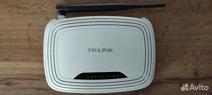Wi-Fi роутер TP-link TL-WR740N