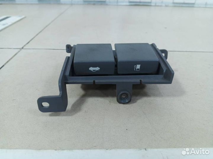 Ручка открывания капота Mazda BT-50 2006-2012