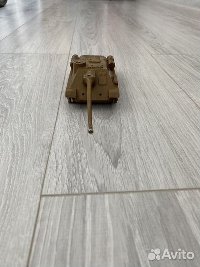 Игрушка танк СССР