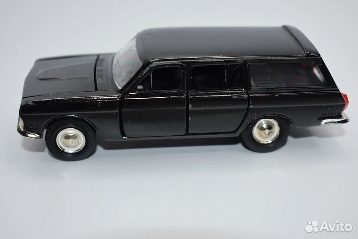 Волга газ 24 02 модель 1:43