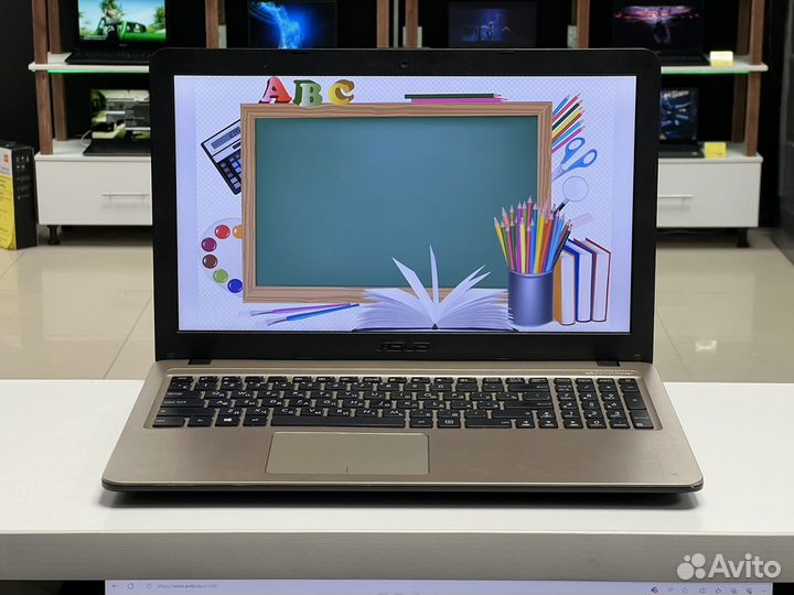 Ноутбук Asus для школьника / Гарантия до года
