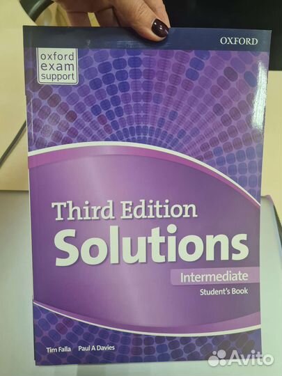 Solutions. Intermediate. SB. Oxford