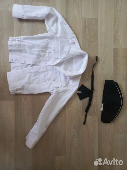 Рубашка белая военная пилотка,галстук