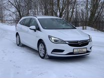 Opel Astra, 2018, с пробегом, цена 999 000 руб.