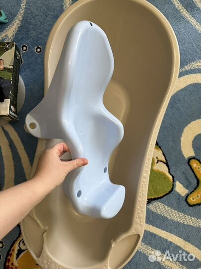 Ванночка для купания с горкой