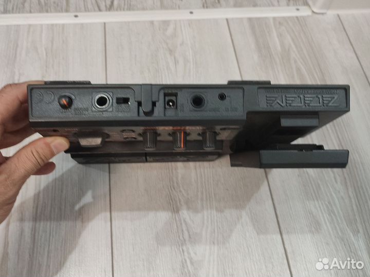 Гитарный процессор zoom 708 Bass