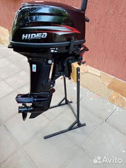 Подставка для лодочного мотора