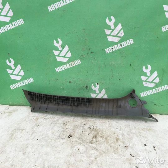 Накладка стойки Шевроле Авео Т200 03-08