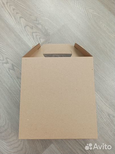 Кортонная Коробка подарочная с логотипом