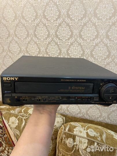 Пишущий видеоплеер Sony SLV-XR130S