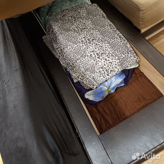 Угловой диван