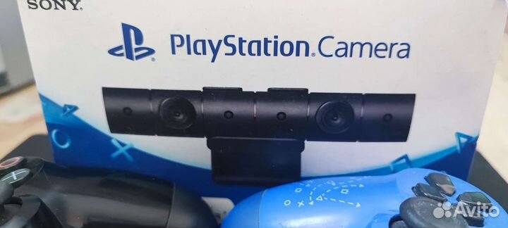 Sony PS4 PRO 1tb + 2 геймпада + PS camera