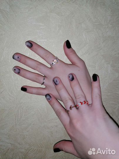 Модель на маникюр