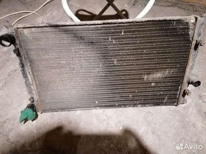 Радиатор от Гольфа 3