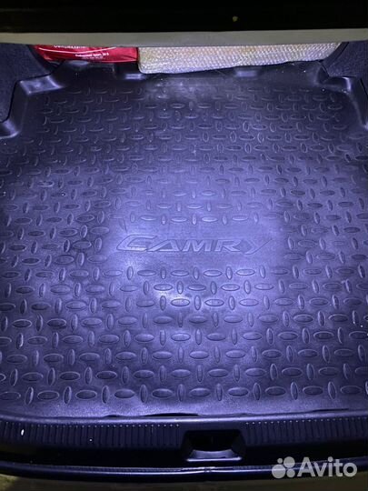 Коврик в багажник камри 40
