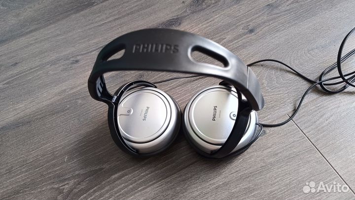 Проводные наушники Philips SHP 2500