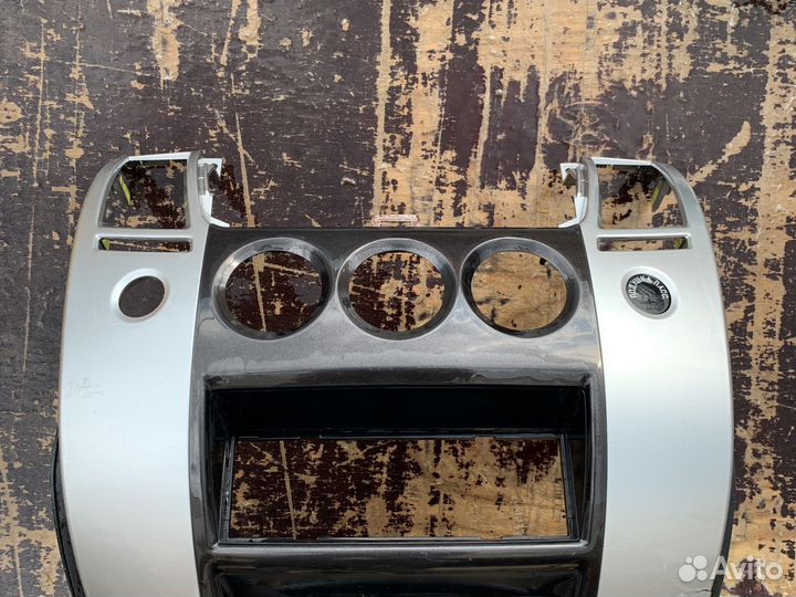 Mitsubishi Pajero Sport 2 накладка торпеда