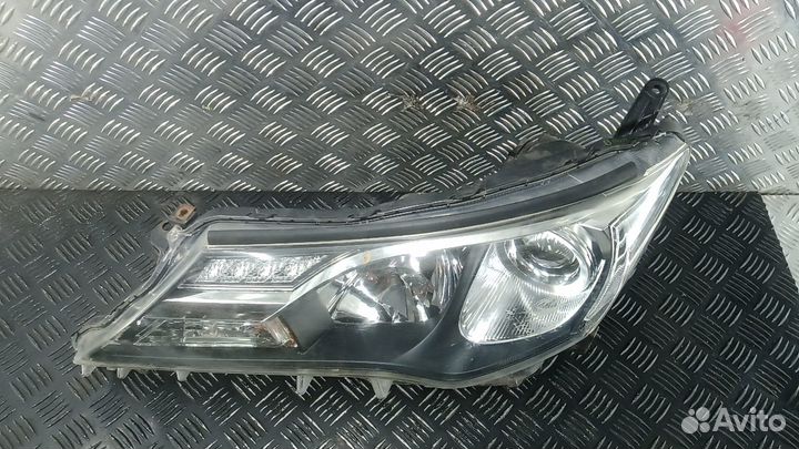 Фара 8117042562 Toyota RAV 4 XA30 (2006-2013)