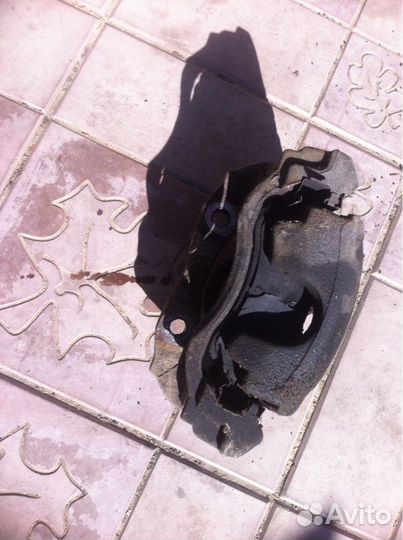 Супорт и тормозной диск ситроен с4