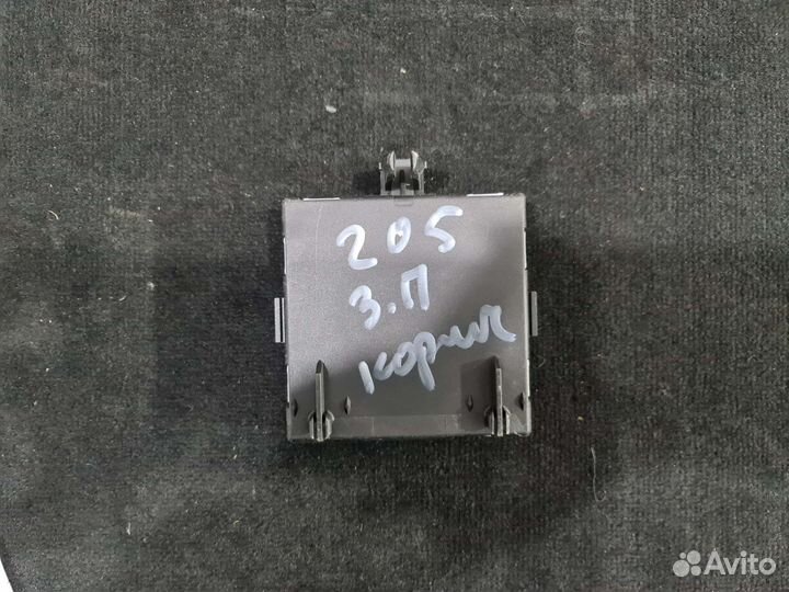 Блок управления задней правой двери Mercedes W205