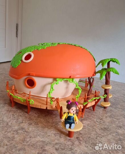 Дом игрушечный, домик Мончичи + фигурки, мебель