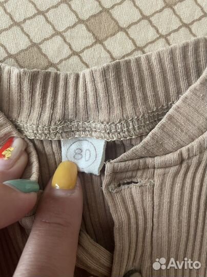 Костюм в рубчик на девочку и чалма на голову