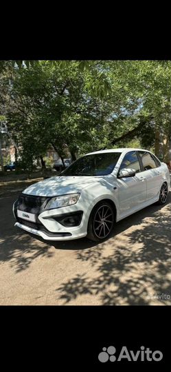 LADA Granta 1.6 МТ, 2015, 137 000 км