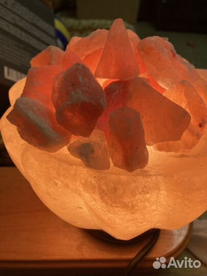 Продам соляную лампу «Ваза с камнями»