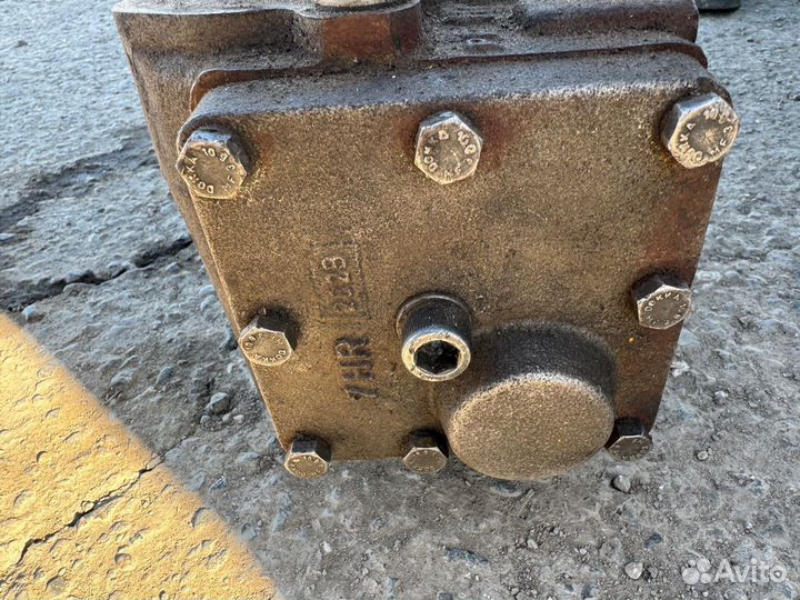 Усилитель потока