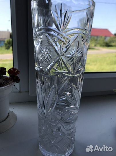Ваза для цветов хрустальная