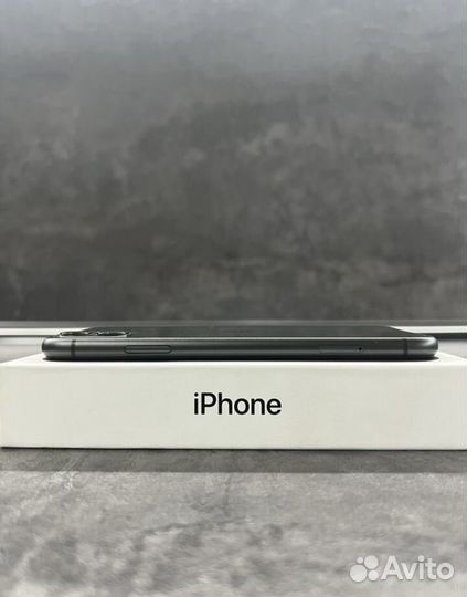 iPhone 11, 256 ГБ