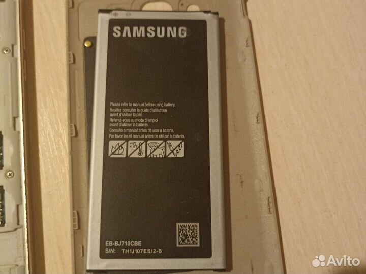 Samsung Galaxy J7 (2016), 2/16 ГБ