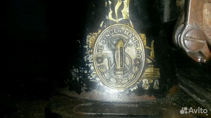 Швейная машинка singer