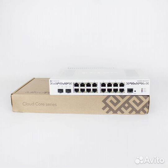 Маршрутизатор MikroTik CCR2004-16G-2S+PC