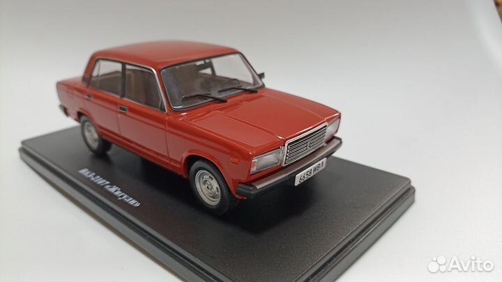 Модель автомобиля 1 24 ваз 2107