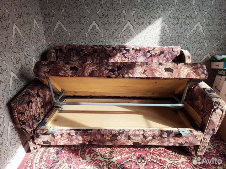 Диван б/у