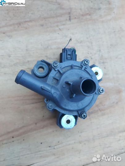 Помпа инвертора prius ZVW30